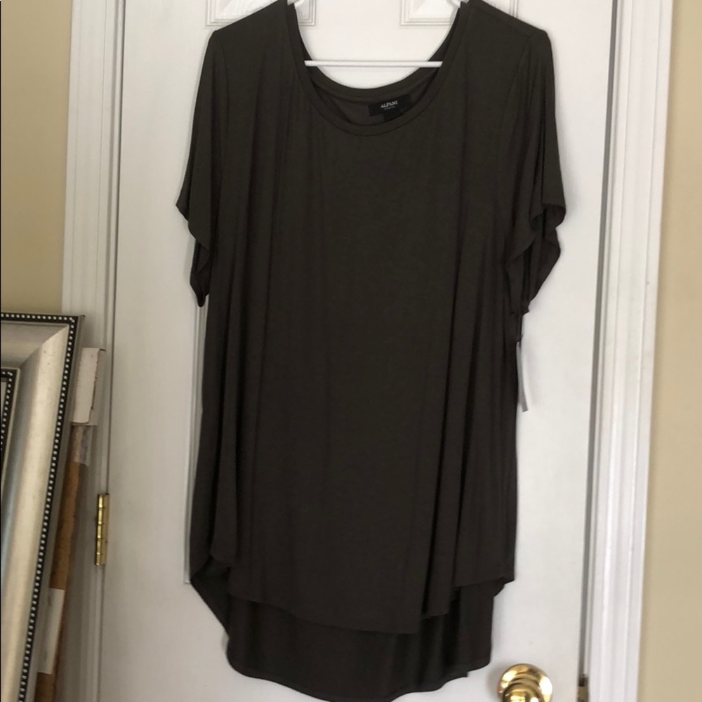 NWT dark olive t shirt